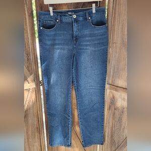 Style & Co. Ladies Straight Leg Jeans